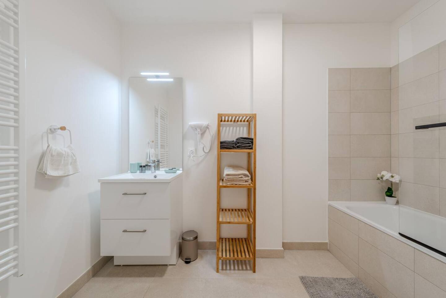 Cosy Apartment - Parking, Garden,10Mn From Disneyland! มองต์เตฮวา ภายนอก รูปภาพ